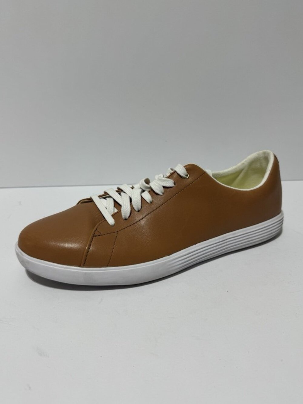 Cole Haan Womens Grand Crosscourt Sneakers Size 10B